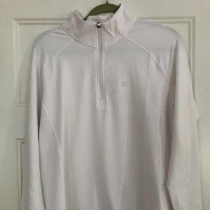 Vineyard Vines, half zip, performance shirt